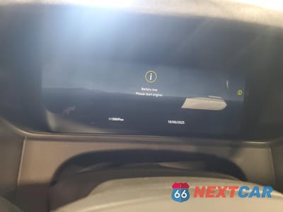 Zdjęcie 9 z 12 samochodu: 2024 LAND ROVER RANGE ROVER VELAR DYNAMIC HSE VIN:SALYM2FU5RA380479 - miniatura