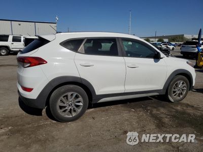 Trzecie zdjęcie samochodu z tyłu: 2017 HYUNDAI TUCSON LIMITED VIN:KM8J33A42HU450327 - miniatura