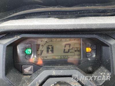 Zdjęcie 8 z 10 samochodu: 2018 HONDA SXS1000 VIN:1HFVE04T3J4200298 - miniatura