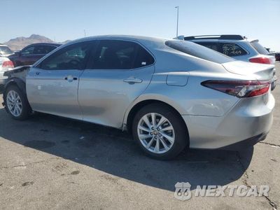 Drugie zdjęcie samochodu z przodu: 2024 TOYOTA CAMRY LE VIN:4T1C11AK6RU895284 - miniatura