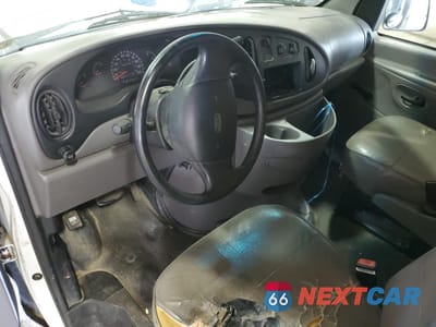 Zdjęcie 8 z 15 samochodu: 1998 FORD ECONOLINE E150 VAN VIN:1FTRE1428WHC17722 - miniatura