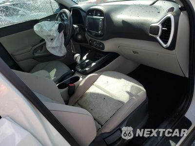 Zdjęcie 8 z 15 samochodu: 2023 KIA SOUL LX VIN:KNDJ23AU5P7864691 - miniatura