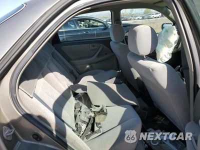 Zdjęcie 10 z 12 samochodu: 2000 TOYOTA CAMRY LE VIN:JT2BG28KXY0504971 - miniatura