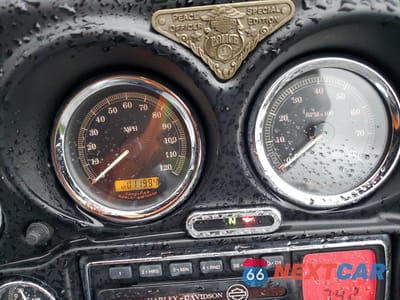 Zdjęcie 7 z 9 samochodu: 2004 HARLEY-DAVIDSON FLHTCUI SHRINE VIN:1HD1FLW104Y618087 - miniatura