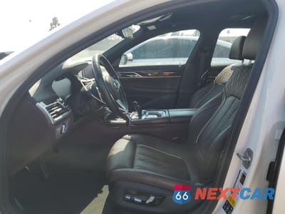 Zdjęcie 7 z 13 samochodu: 2020 BMW 750 XI VIN:WBA7U2C01LGM27383 - miniatura