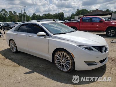 Czwarte zdjęcie samochodu z boku: 2014 LINCOLN MKZ VIN:3LN6L2GKXER805611 - miniatura