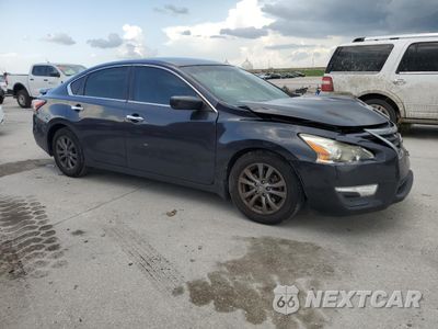 Czwarte zdjęcie samochodu z boku: 2015 NISSAN ALTIMA 2.5 VIN:1N4AL3AP0FC447076 - miniatura