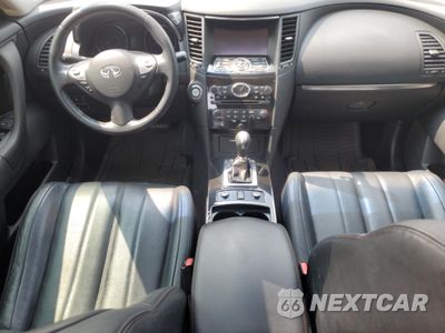 Zdjęcie 8 z 15 samochodu: 2015 INFINITI QX70 VIN:JN8CS1MU1FM380403 - miniatura