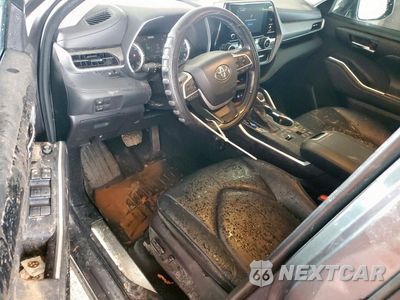 Zdjęcie 8 z 13 samochodu: 2023 TOYOTA HIGHLANDER HYBRID XLE VIN:5TDKARAH1PS517457 - miniatura