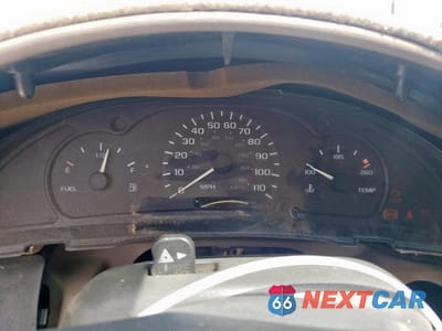 Zdjęcie 9 z 12 samochodu: 2000 CHEVROLET CAVALIER VIN:1G1JC524XY7170001 - miniatura