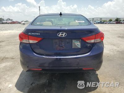 Zdjęcie 6 z 15 samochodu: 2013 HYUNDAI ELANTRA GLS VIN:5NPDH4AE6DH427574 - miniatura