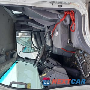 Zdjęcie 6 z 10 samochodu: 2014 ISUZU NQR VIN:JALE5W160E7902982 - miniatura