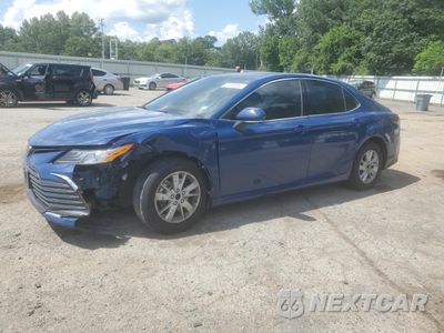 2024 TOYOTA CAMRY XLE 4T1F11AKXRU238730 - główne zdjęcie licytacji z USA - miniatura