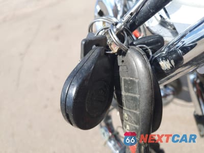 Zdjęcie 8 z 10 samochodu: 2004 HARLEY-DAVIDSON XL1200 C VIN:1HD1CGP154K438900 - miniatura