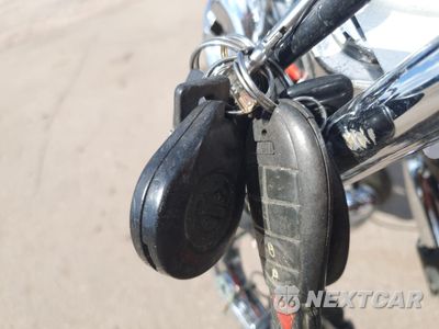 Zdjęcie 8 z 10 samochodu: 2004 HARLEY-DAVIDSON XL1200 C VIN:1HD1CGP154K438900 - miniatura