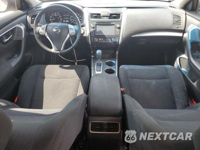 Zdjęcie 8 z 12 samochodu: 2015 NISSAN ALTIMA 2.5 SV VIN:1N4AL3AP8FC131277 - miniatura