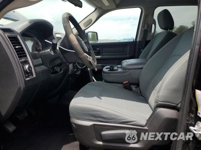 Zdjęcie 7 z 13 samochodu: 2018 RAM 1500 ST VIN:3C6RR7KTXJG163174 - miniatura