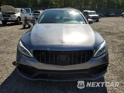Piąte zdjęcie samochodu w środku: 2017 MERCEDES-BENZ C 300 4MATIC VIN:55SWF4KB2HU213039 - miniatura