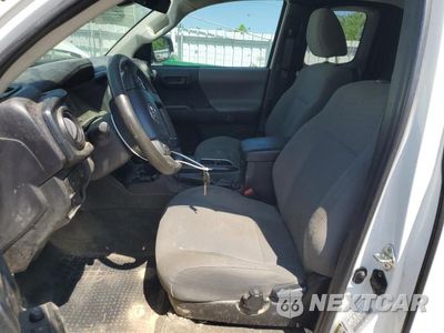 Zdjęcie 7 z 12 samochodu: 2020 TOYOTA TACOMA ACCESS CAB VIN:3TYSX5EN7LT002808 - miniatura