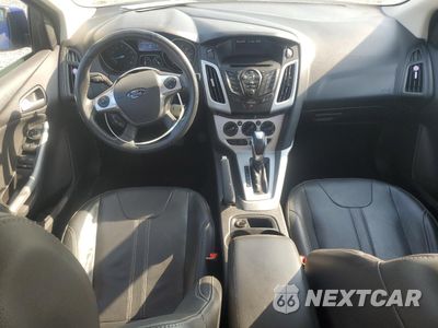 Zdjęcie 8 z 14 samochodu: 2014 FORD FOCUS SE VIN:1FADP3F24EL228666 - miniatura