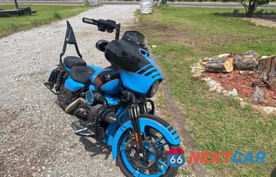 2018 HARLEY-DAVIDSON FLHXS STREET GLIDE SPECIAL 1HD1KRC11JB666683 - główne zdjęcie licytacji z USA - miniatura