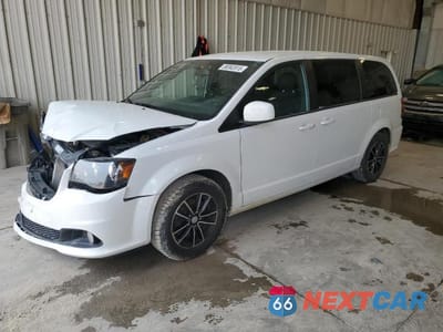 2018 DODGE GRAND CARAVAN SE 2C4RDGBG4JR200580 - główne zdjęcie licytacji z USA - miniatura