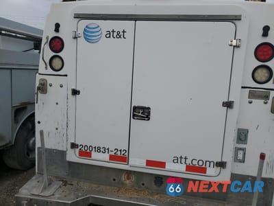 Zdjęcie 10 z 13 samochodu: 2012 CHEVROLET SILVERADO K3500 VIN:1GB3KZCG2CF204776 - miniatura