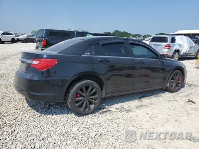 Trzecie zdjęcie samochodu z tyłu: 2013 CHRYSLER 200 LIMITED VIN:1C3CCBCG6DN507832 - miniatura