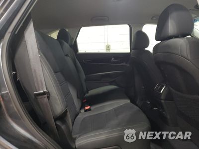 Zdjęcie 11 z 16 samochodu: 2020 KIA SORENTO S VIN:5XYPG4A50LG626271 - miniatura