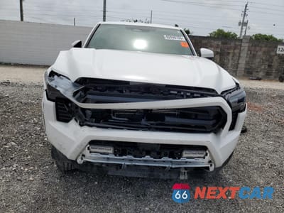 Piąte zdjęcie samochodu w środku: 2024 TOYOTA TACOMA DOUBLE CAB VIN:3TYLB5JN6RT038166 - miniatura