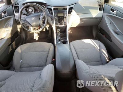 Zdjęcie 8 z 12 samochodu: 2012 HYUNDAI SONATA GLS VIN:5NPEB4AC5CH382842 - miniatura
