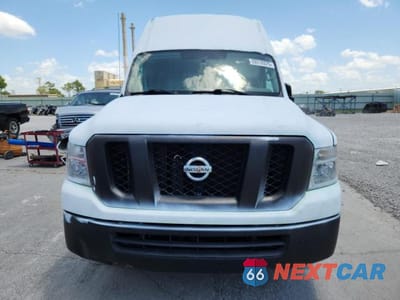 Piąte zdjęcie samochodu w środku: 2020 NISS NV 2500 HD SV VIN:1N6BF0LY9LN808991 - miniatura