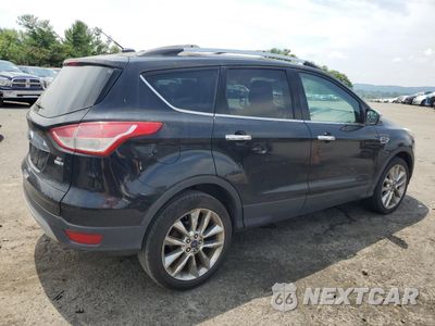 Trzecie zdjęcie samochodu z tyłu: 2016 FORD ESCAPE SE VIN:1FMCU9GX4GUC33595 - miniatura