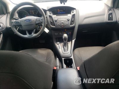 Zdjęcie 8 z 12 samochodu: 2017 FORD FOCUS SE VIN:1FADP3F29HL315970 - miniatura