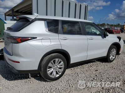 Trzecie zdjęcie samochodu z tyłu: 2025 MITSUBISHI OUTLANDER ES VIN:JA4J3UA87SZ019323 - miniatura