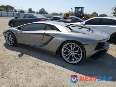 Drugie zdjęcie samochodu z przodu: 2018 LAMBORGHINI AVENTADOR S VIN:ZHWUG4ZD9JLA06724 - miniatura