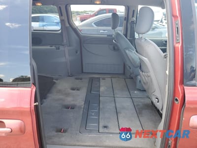 Zdjęcie 11 z 13 samochodu: 2006 DODGE GRAND CARAVAN SXT VIN:2D4GP44L96R620966 - miniatura