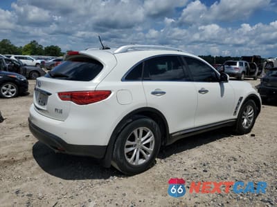 Trzecie zdjęcie samochodu z tyłu: 2011 INFINITI FX35 VIN:JN8AS1MU5BM711713 - miniatura