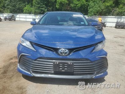 Piąte zdjęcie samochodu w środku: 2024 TOYOTA CAMRY XLE VIN:4T1F11AKXRU238730 - miniatura