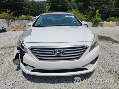 Piąte zdjęcie samochodu w środku: 2017 HYUNDAI SONATA SE VIN:5NPE24AF7HH517675 - miniatura