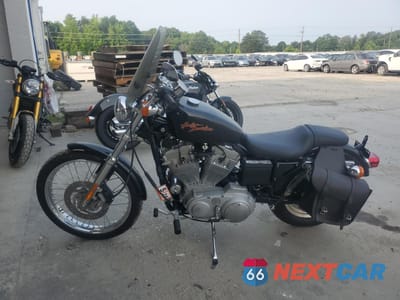 Trzecie zdjęcie samochodu z tyłu: 2000 HARLEY-DAVIDSON XL883 C VIN:1HD4CJM14YK127415 - miniatura