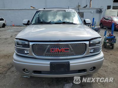 Piąte zdjęcie samochodu w środku: 2005 GMC YUKON XL DENALI VIN:1GKFK66U95J113369 - miniatura