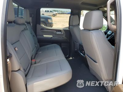 Zdjęcie 10 z 16 samochodu: 2024 GMC SIERRA K1500 SLT VIN:3GTUUDED7RG319459 - miniatura