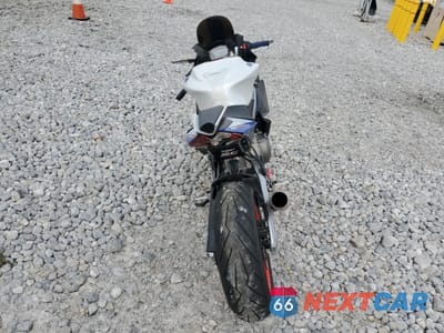 Czwarte zdjęcie samochodu z boku: 2022 APRILIA RS 660 FACTORY LIMITED EDITION VIN:ZD4KSUP05NS000303 - miniatura