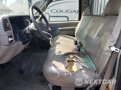 Zdjęcie 7 z 12 samochodu: 2002 CHEVROLET GMT-400 C3500-HD VIN:3GBKC34G12M114778 - miniatura