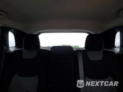 Zdjęcie 10 z 13 samochodu: 2018 JEEP CHEROKEE LATITUDE VIN:1C4PJMCB6JD619146 - miniatura