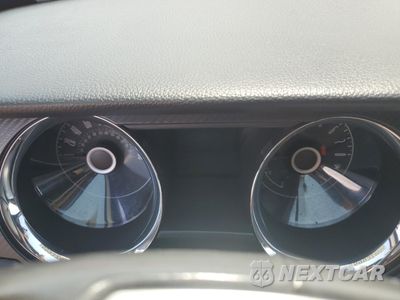 Zdjęcie 9 z 14 samochodu: 2014 FORD MUSTANG GT VIN:1ZVBP8FF4E5225639 - miniatura