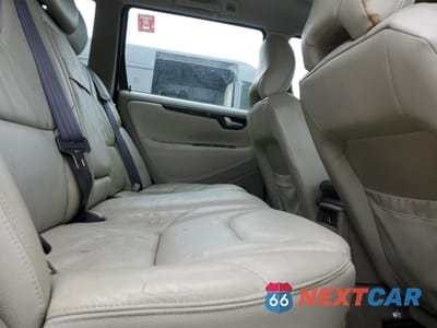 Zdjęcie 10 z 12 samochodu: 2002 VOLVO V70 VIN:YV1SW61R221262603 - miniatura