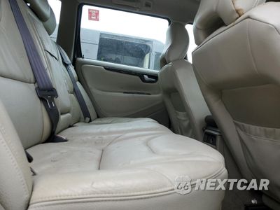Zdjęcie 10 z 12 samochodu: 2002 VOLVO V70 VIN:YV1SW61R221262603 - miniatura