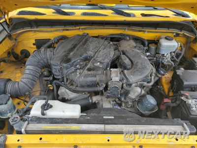 Zdjęcie 11 z 12 samochodu: 2007 TOYOTA FJ CRUISER VIN:JTEBU11F270008645 - miniatura